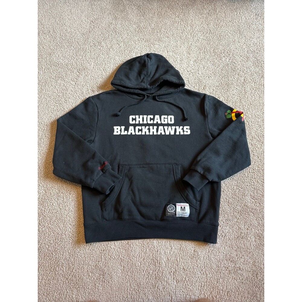 Chicago Blackhawks Mitchell and Ness Hoodie Men’s Size Medium